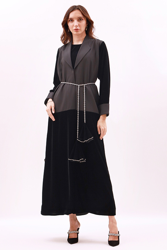 Model No -1312 – Black Rose Abaya